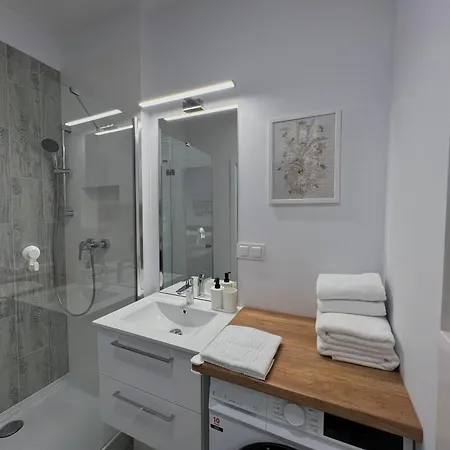 Studio Apartment Honey By Galeria Polnocna Warsaw Exterior photo