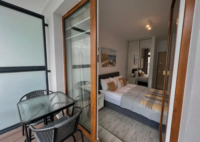 Studio Apartment Honey By Galeria Polnocna